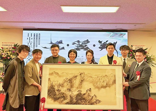 《艺・翼・翔 中日青年美术交流展2023》10月10日在中国文化中心隆重开幕！
