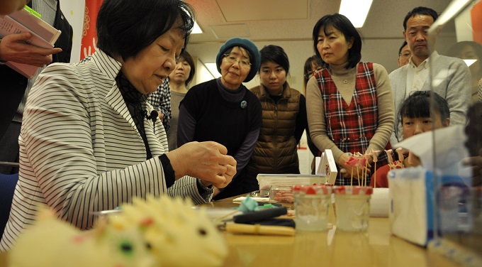 天津文化年　面塑体験