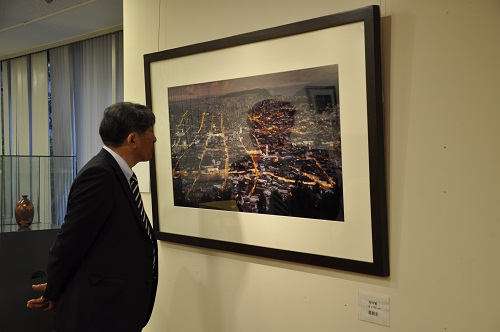 中日の懸け橋「意・芸・詣　中日書画写真交流展」開催