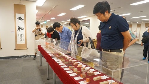 書道の聖地より「紹興蘭亭書会書法展」開催