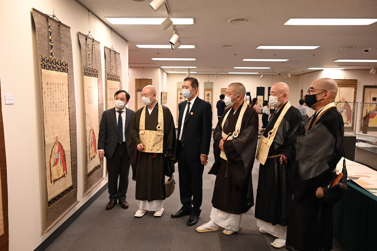 中日交流物語る黄檗文化展、開幕