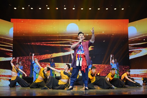 %e6%ad%8c%e4%bc%b4%e8%88%9e%e3%80%8a%e5%a4%a9%e4%b8%8b%e9%bb%84%e6%b2%b3%e4%b9%9d%e5%8d%81%e4%b9%9d%e9%81%93%e5%bc%af%e3%80%8b